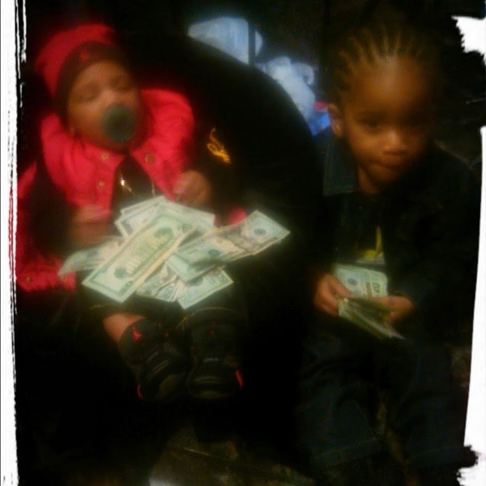 Meet your Posher, Charlotte